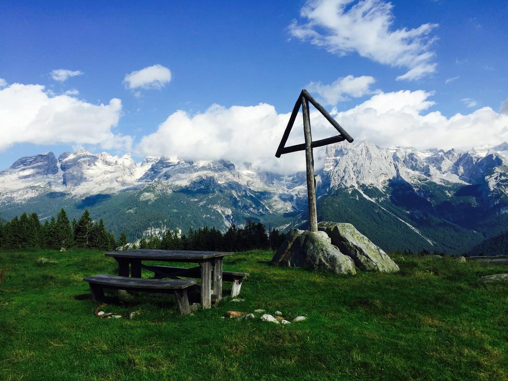 Hotel Europa Madonna di Campiglio Exterior photo