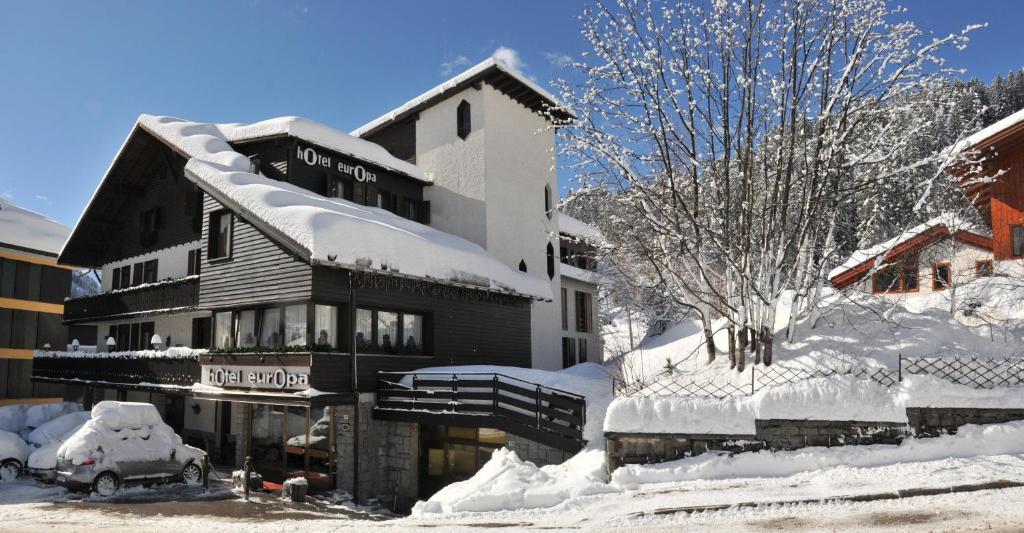 Hotel Europa Madonna di Campiglio Exterior photo